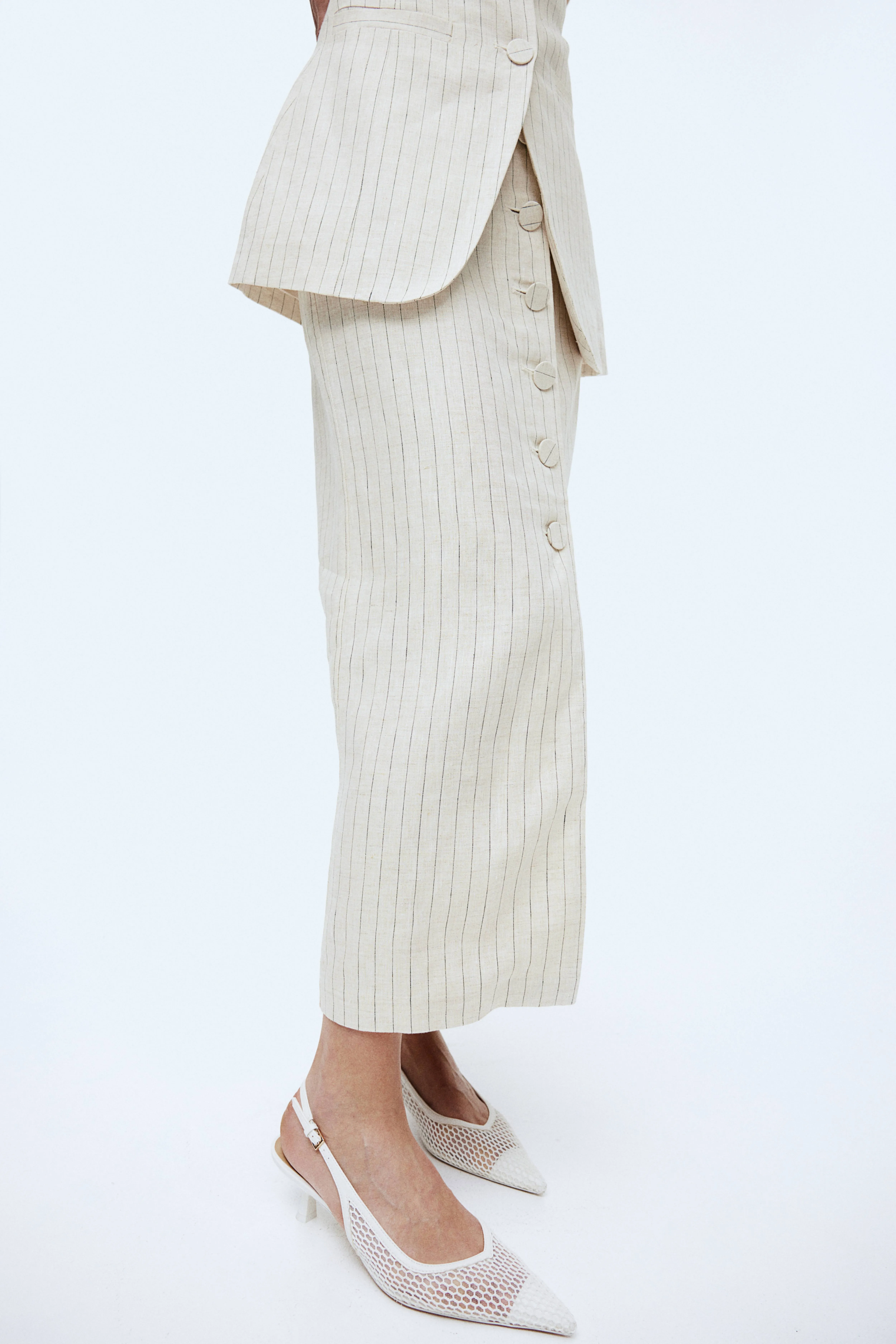 Button-front linen skirt - Regular waist - Long - Light beige/Pinstriped - Ladies | H&M GB