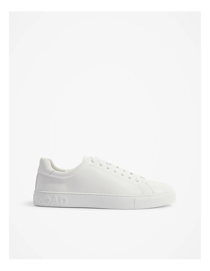 Courtney Sneaker in White