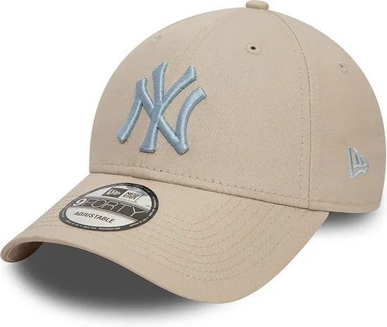 New Era - New York Yankees League Essential Light Beige 9FORTY Adjustable Cap