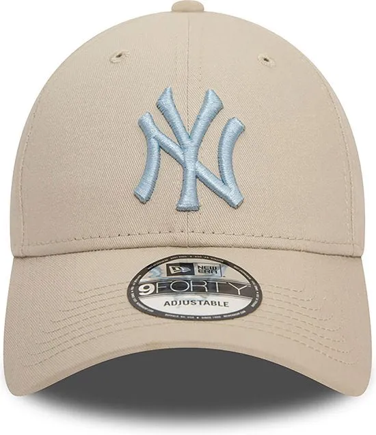 New Era - New York Yankees League Essential Light Beige 9FORTY Adjustable Cap