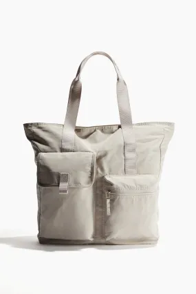 Padded sports tote - Light beige - Ladies | H&M GB