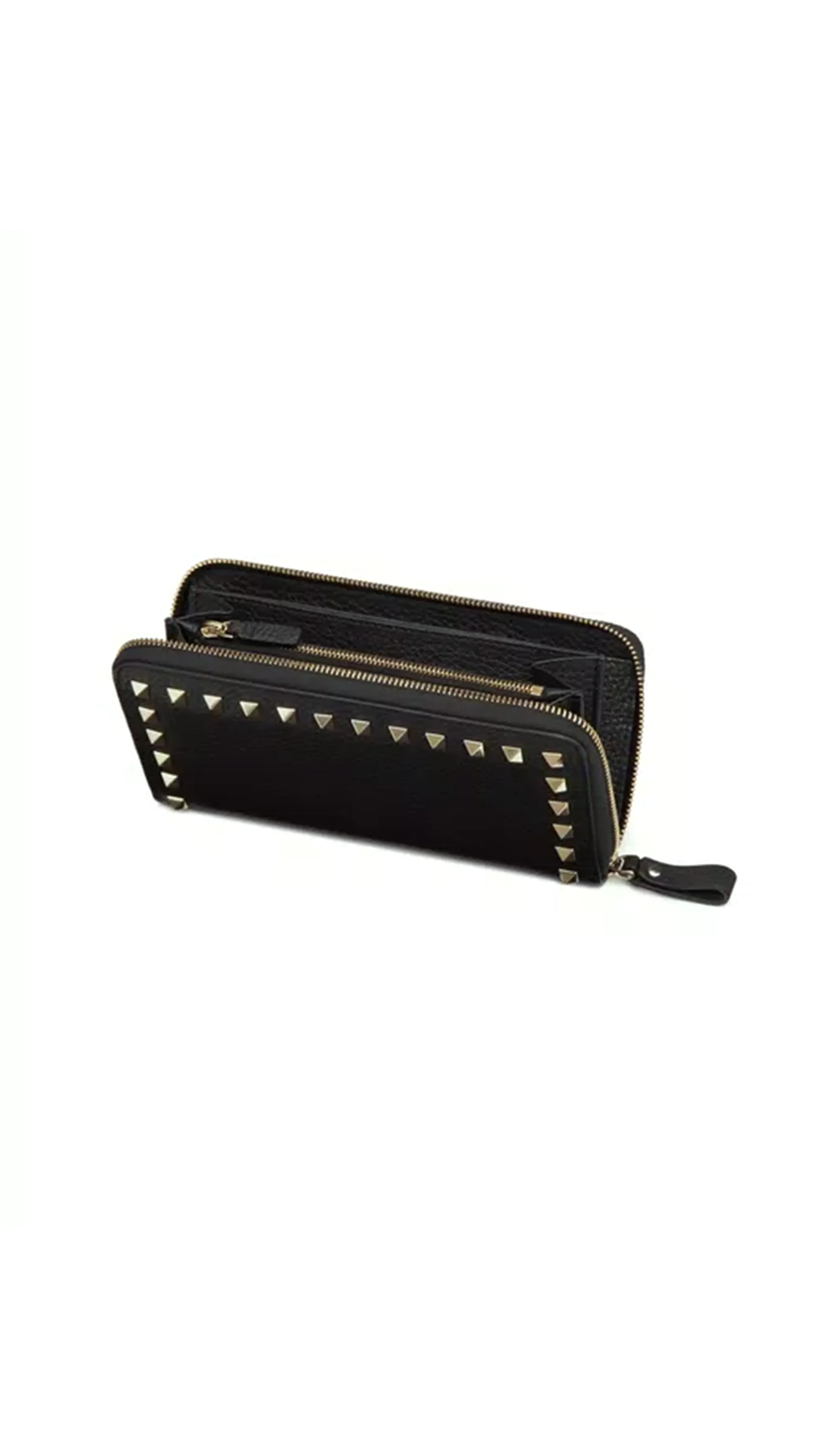 Rockstud Grainy Calfskin Zipped Wallet - Black