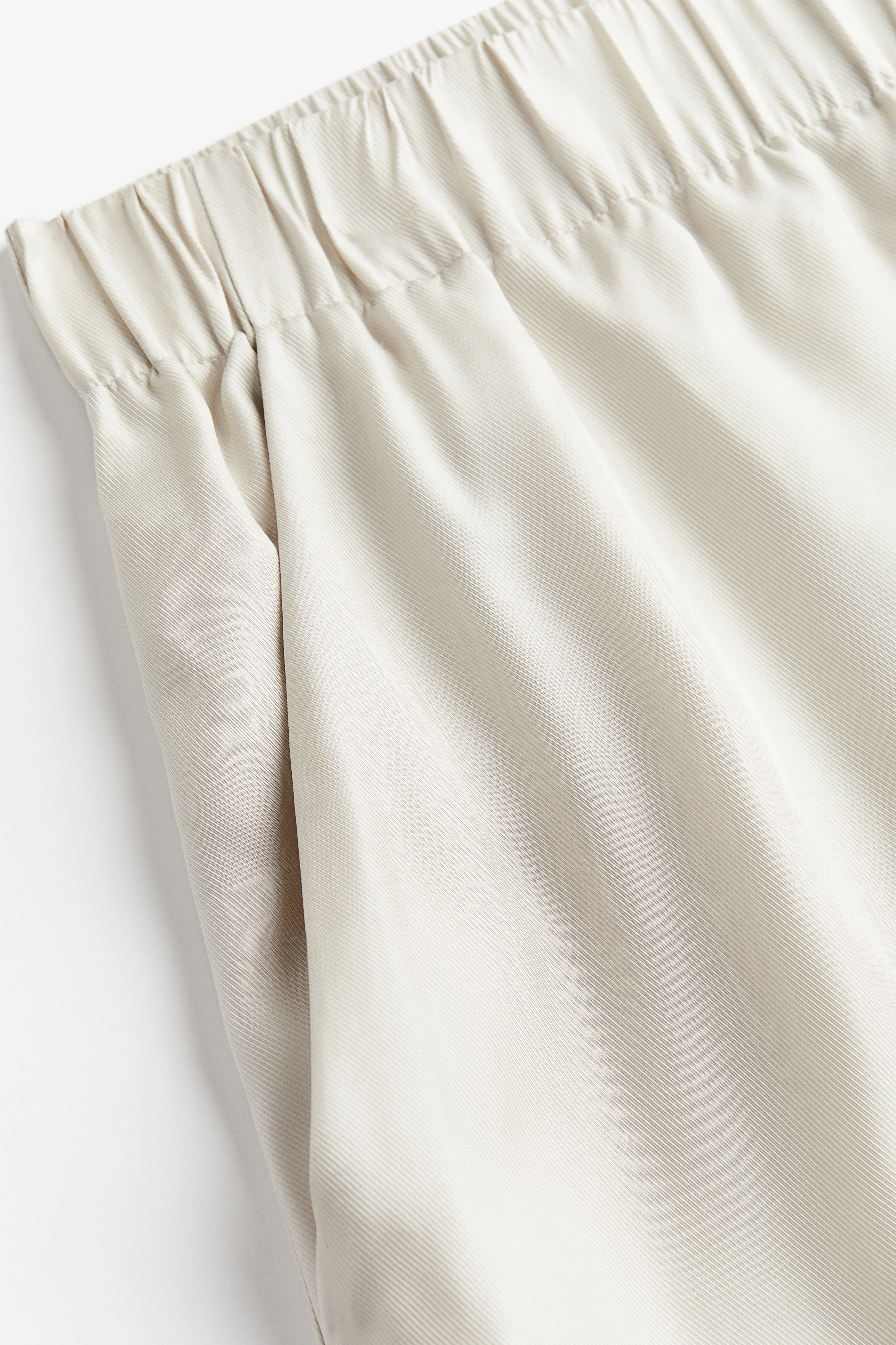 Silk-blend twill shorts - High waist - Short - Light beige - Ladies | H&M GB