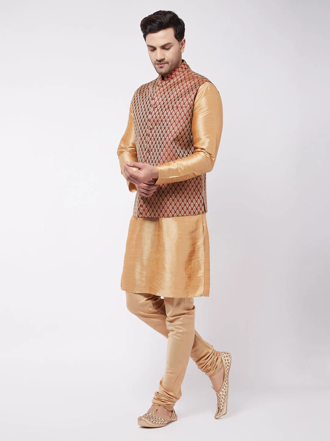 VM BY VASTRAMAY Men's Rose Gold Silk Blend Kurta And Pyjama With Maroon Woven Nehru Jacket