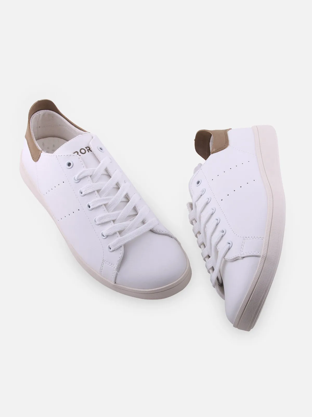 White Sneaker - FAMSC18-003